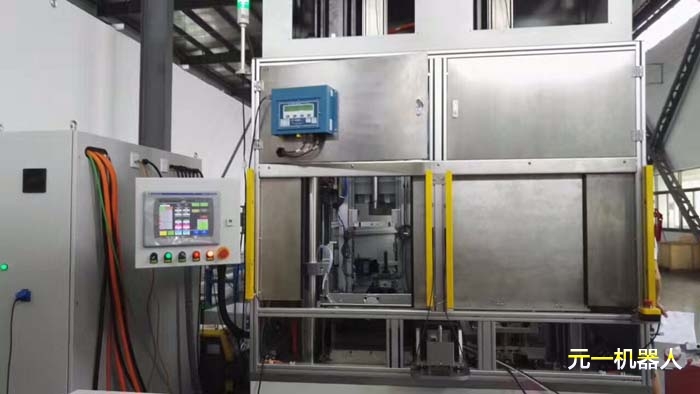 如何避免自動(dòng)焊機(jī)操作人員觸電？